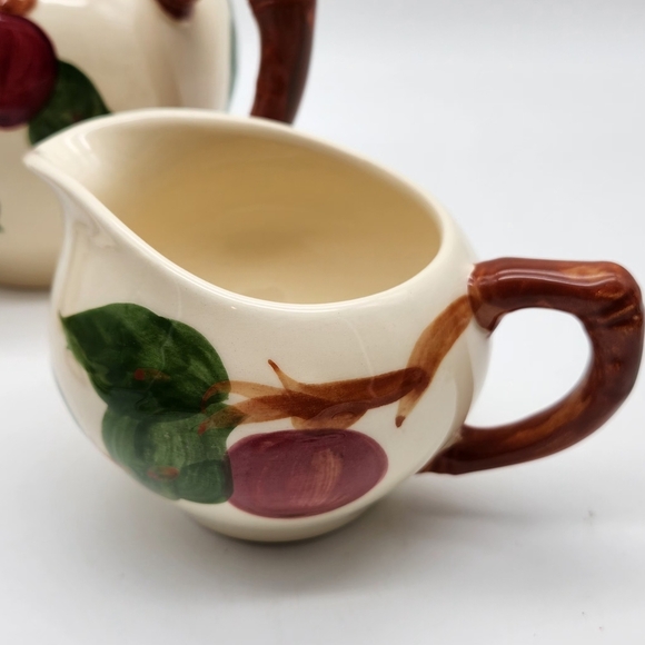 Vintage Franciscan Apple Pattern Tea Set. Oven Safe. - Picture 9 of 14